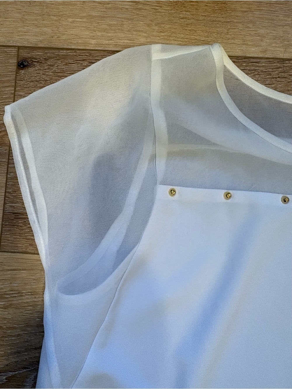Calvin Klein White Sheer-Panel Short Sleeve Blouse with Gold Studs.Size S - Picture 5 of 5